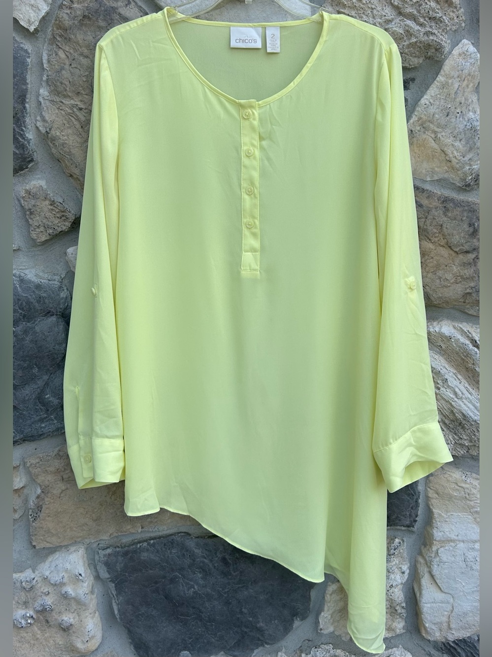 Chicos Lightweight Blouse Top Size 2 (LG) Chartreuse Yellow Casual Resort Beach